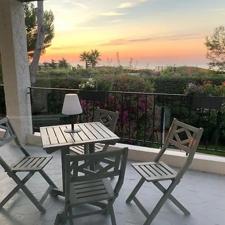 Villa Les Pins Du Cap - Vue - Cap D'antibes *