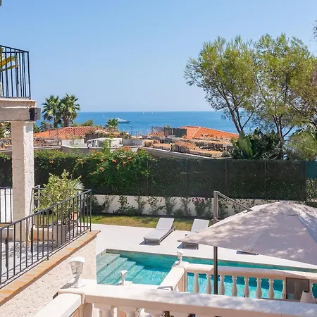 Les Pins Du Cap - Vue - Cap D'antibes *